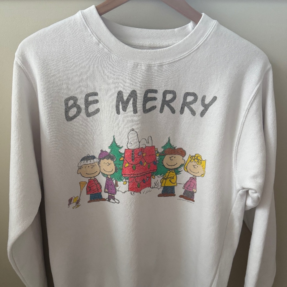 Junk Food Peanuts Be Merry Sweatshirt - Size Small